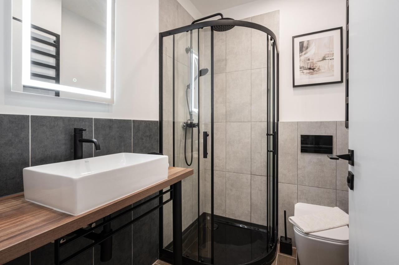 Kl31 - Urban Escape - Prime Location - Klauzal Square By Bqa Apartman Budapest Kültér fotó